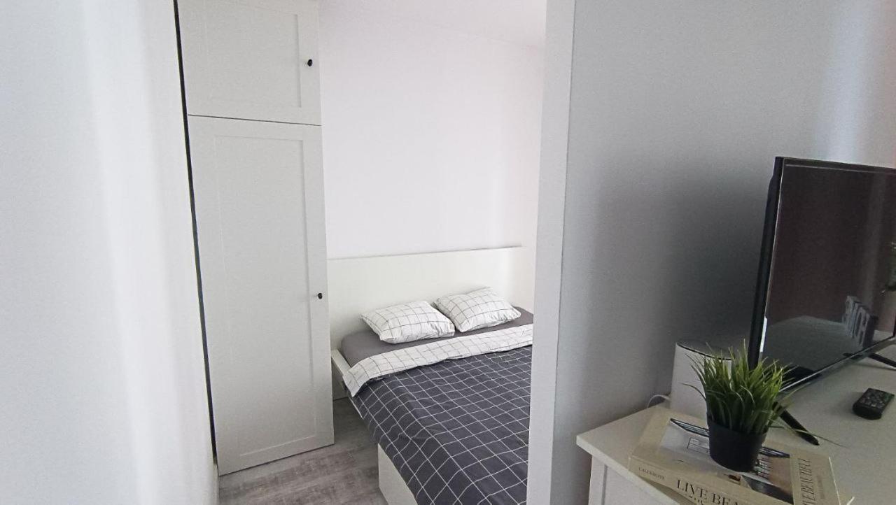 Apartament Niedaleko Centrum Warszawy Варшава Екстериор снимка